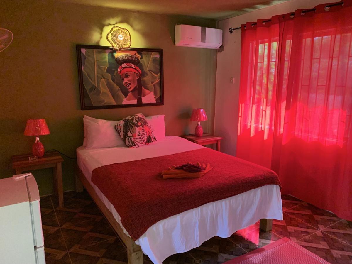 Can Jam Retreat Negril Buitenkant foto